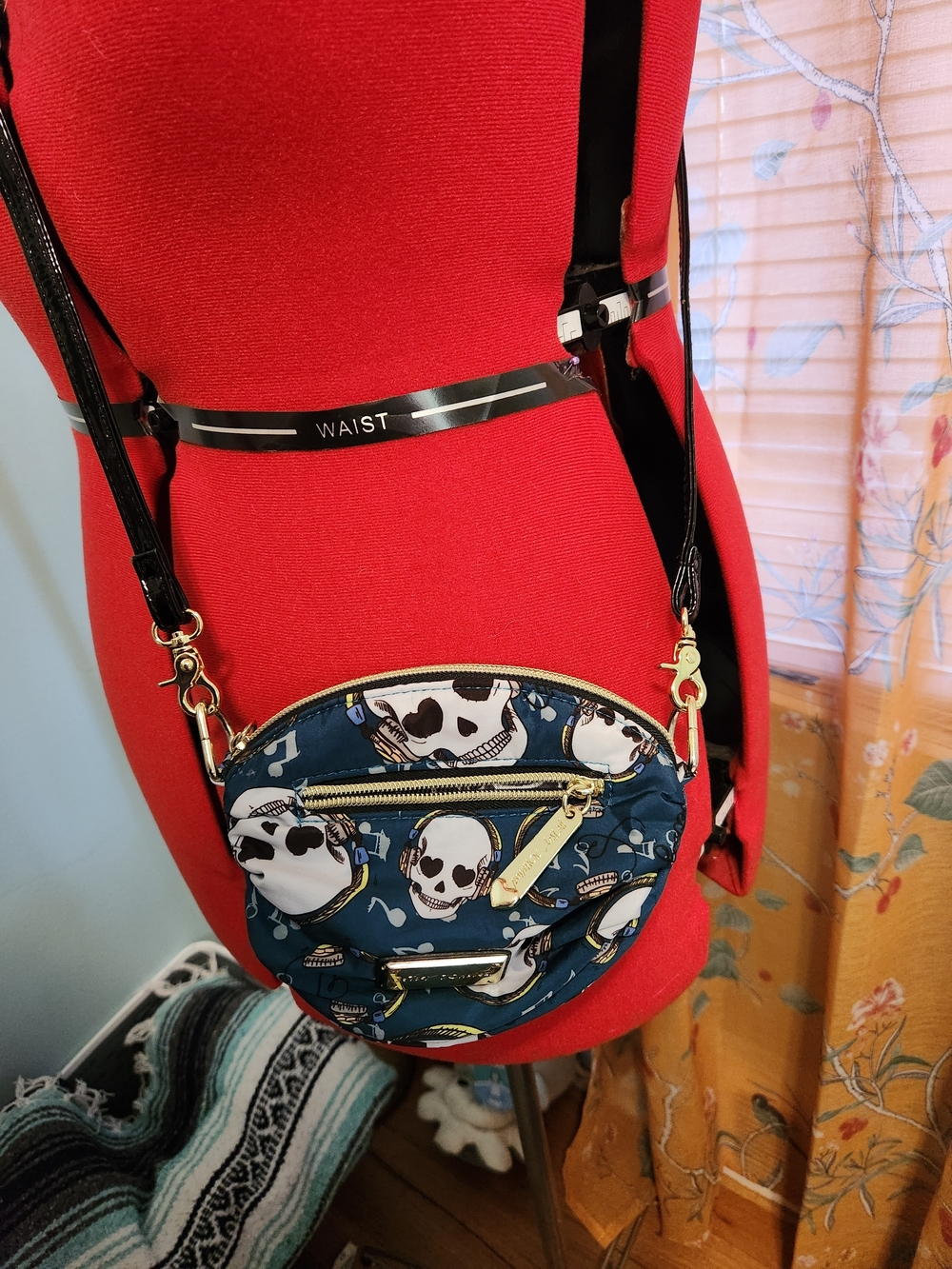Skull Print Crossbody Bag in Navy